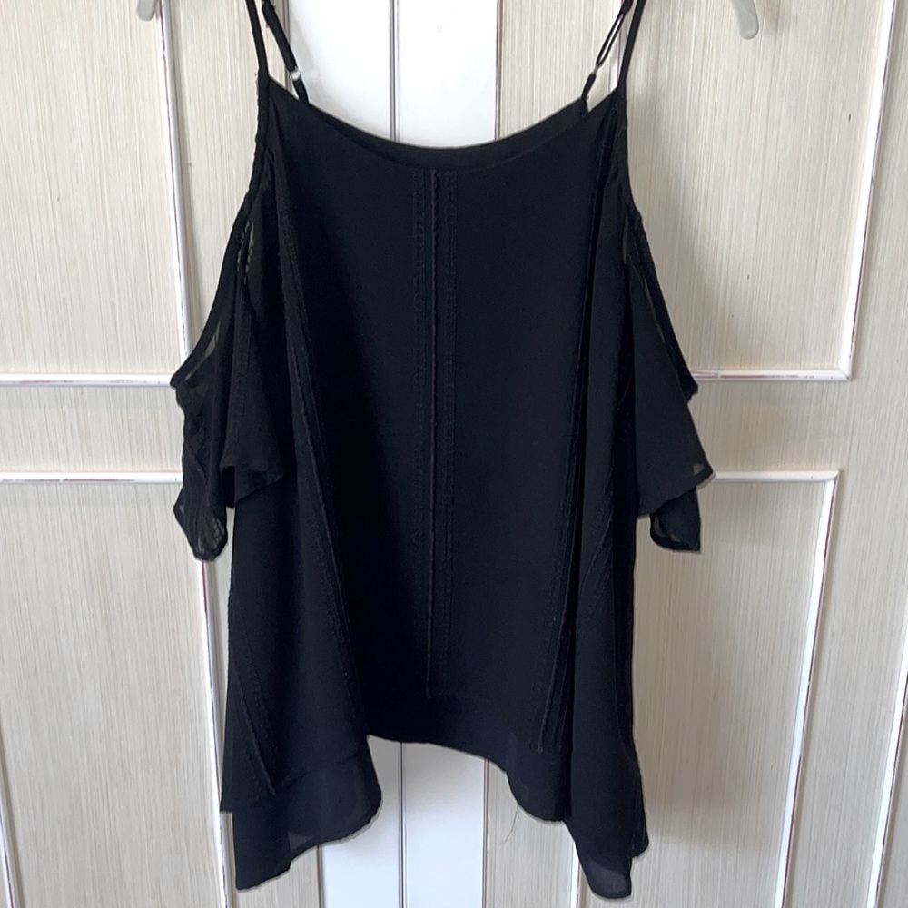 Mossimo Cold ShoulderTop Black Size L